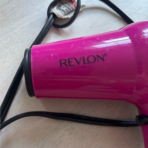 Revlon Hot Pink Essentials 1875W Frizz Control Hair Dryer - Picture 2 of 5